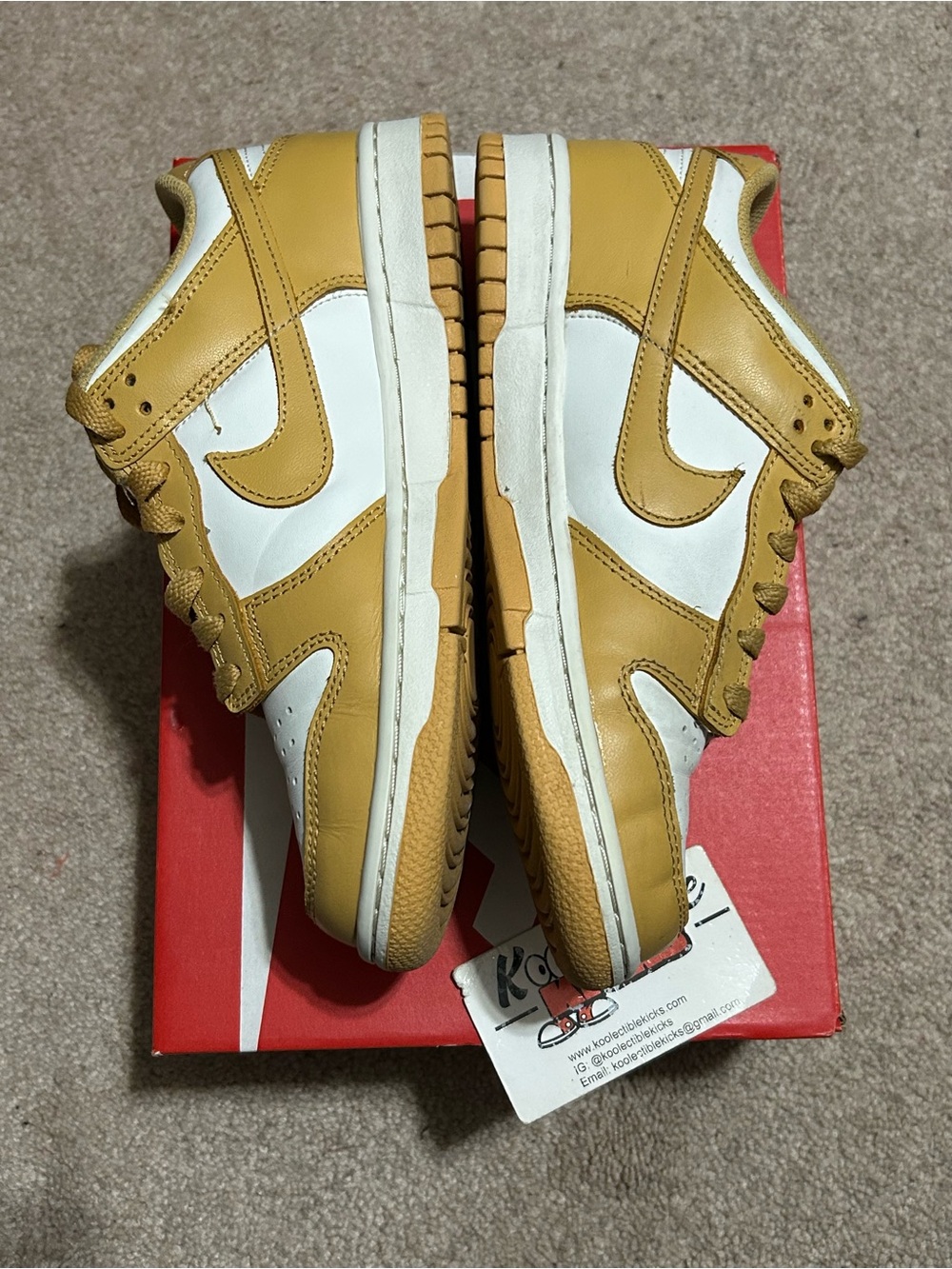 Nike Dunk - Picture 3 of 5